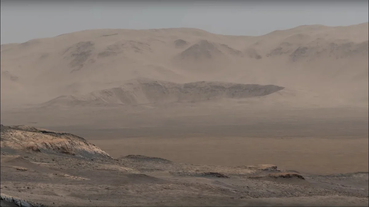 NASA's Curiosity Rover Captures Stunning 1.8 Billion Pixel View of Mars