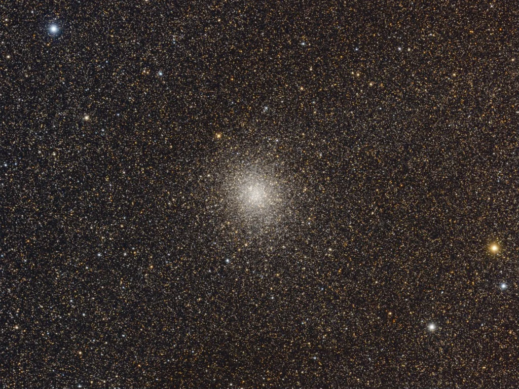 Exploring the Wonders of Messier 22: A Historical and Astronomical Perspective